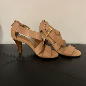 Adrienne Vittadini heels/ Sandals